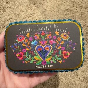 NATURAL LIFE Gold Prayer Box